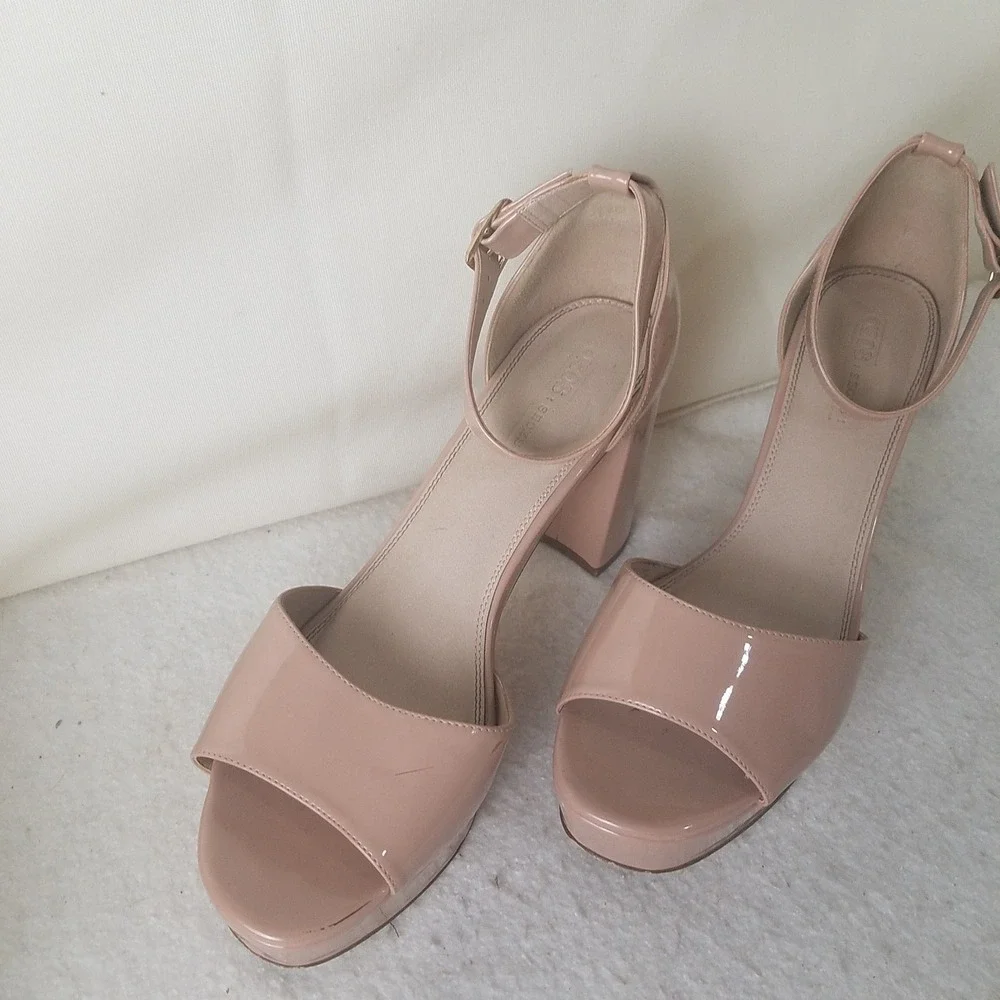Asos Nude Patent Platform Chunky Heel Ankle Strap Sandals‎ Women's 9